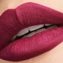 5 Rekomendasi Lipstik Waterproof untuk Bibir Kering, Tak Perlu Ribet Touch Up