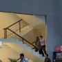 Tiba di KPK Usai Dijemput Paksa, Tersangka Kasus IUP Kaltim Rudy Ong Tutup Muka Hingga Merangkak