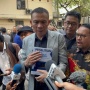 Diperiksa Kasus Ijazah Palsu Jokowi, Rismon Bawa Dua Buku Tebal Siap 'Kualiahi' Penyidik!