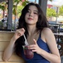 4 Inspirasi Padu Padan Outfit Minimalis ala Lee Sun Bin, Modis Tanpa Ribet!