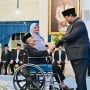 Di Atas Kursi Roda, Jaja Miharja Berkaca-kaca Terima Bintang Budaya Paramadharma dari Prabowo