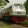 Cek Daftar Lengkap Kereta Jarak Jauh yang Berhenti di Stasiun Jatinegara Selama HUT ke-80 TNI