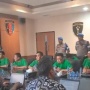 7 Anggota Brimob Kasus Lindas Ojol Diperiksa Propam: Berbaju Tahanan hingga Muka Diperban!