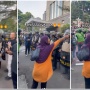 Viral Lagi! Setelah Pukul Mundur Brimob, Ibu Berjilbab Pink Kembali Semprot Polisi di Tengah Aksi
