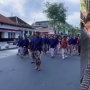 Istimewa! Ini Makna Batik Lurik yang Dipakai Lurah Yogyakarta saat Kawal Demo Mahasiswa