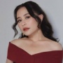 Kelewat Ramah, Viral Lagi Video Prilly Latuconsina Bagi-Bagi Nomor Ponsel Pribadi ke Fans