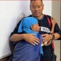 Ibu Tukang Parkir Ini Menangis Minta Maaf ke Uya Kuya Karena Mengambil AC
