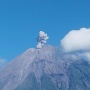 Aktivitas Gunung Semeru Meningkat, Erupsi Berulang Tercatat dalam Sepekan
