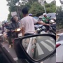 Viral Remaja Pesepeda Hadang Puluhan Pemotor Lawan Arah,Netizen: Malu Dikoreksi Gen Z!