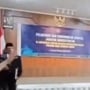 Siapa Zamroni Aziz? Kepala Kanwil Kemenag NTB, Viral Lempar Gagang Mikrofon Saat Lantik Pejabat!
