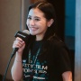 Tanggapi Isu Mandi Galon, Prilly Latuconsina Kritik Pedas Menpar Widiyanti