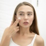 7 Cara Memakai Moisturizer dengan Benar agar Kulit Lembap dan Glowing