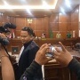 Sidang Vonis Memanas, Pengacara Razman Arif Nasution Walk Out Tolak Putusan Hakim