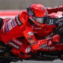 Marc Marquez dan Pecco Bagnaia Bawa Ducati Lenovo Tim Terbaik MotoGP 2025