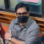 Kembali Hadiri Sidang Cerai, Andre Taulany Lebih Santai dan Lempar Guyonan Nyasar ke Mal