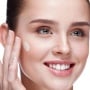 5 Rekomendasi Tinted Sunscreen Paling Affordable, Kulit Mulus Natural!