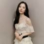4 Padu Padan Outfit Warna Putih ala Bona WJSN yang Kece Buat Hangout!