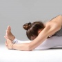 Nggak Perlu Obat! 6 Pose Yoga Ini Bikin Nyeri Haid Hilang dan Perut Gak Kram