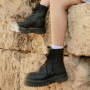 Solusi Tampil Stylish Tanpa Sakit Kaki: Intip Rekomendasi Sepatu Ankle Boots Paling Nyaman