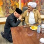 Ramai Santri vs Trans7, Ahmad Dhani Pamer Foto Berlutut Cium Tangan Habib Umar bin Hafidz