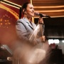 Apa Makna Lagu Pengganti Aku dari Raisa? Disorot di Tengah Isu Hamish Daud Mendua