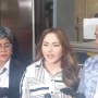 Diperiksa 14 Jam Dicecar 47 Pertanyaan: Kenapa Polisi Tak Tahan Lisa Mariana di Kasus Video Syur?