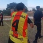 Laga Tarkam Berakhir Rusuh! Polisi Keluarkan Pistol di Tengah Lapangan