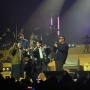 Teriakan 'We Love You Vidi' Menggema di Konser Laleilmanino, Vidi Aldiano Terharu dan Tahan Tangis