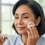 5 Rekomendasi Cushion Mengandung Skincare Anti-Aging Untuk Usia 40 Ke Atas