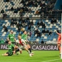 Kecolongan di Menit Akhir, Jay Idzes Cs Tumbang 1-2 dari Genoa