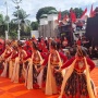 Tari Jaipong Meriahkan Aksi Buruh KASBI di Depan DPR RI