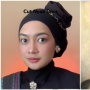 9 Inspirasi Outfit Hari Pahlawan Simpel untuk Acara Kantor, Sat Set Anti Ribet