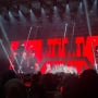 The Boyz Sukses Panaskan Jakarta, Member Turun Panggung Blusukan Sampai Panjat Tribune Penonton