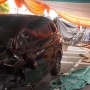 Avanza Hitam Hilang Kendali Tabrak Tenda Maulid di Kembangan Jakbar, Dua Orang Dirawat