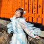 Cerita Etenia Croft Kejar Bunga Sakura Mekar di Jepang Saat Syuting Video Klip Single Baru
