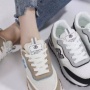 5 Sepatu Lokal Mirip New Balance 574, Harga Cocok untuk Budget Terbatas