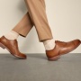 Panduan Memilih Sepatu Terbaik di Wedding Season: Tampil Stylish Tanpa Mengorbankan Kenyamanan