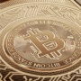 Caviar Rilis iPhone 17 Pro Bitcoin Edition Berlapis Emas, Harga Tembus Rp 1,1 Miliar