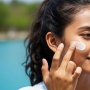 Budget Rp30 Ribuan Dapat Sunscreen Apa? Cek 5 Pilihan Hemat yang Ada di Indomaret