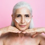 7 Sunscreen untuk Flek Hitam Usia 70 Tahun ke Atas, Rawat Kulit Tipis