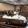 'Lanjut Yang Mulia!' Momen 8 Terdakwa Demo Agustus 2025 Nekat Jalani Sidang Tanpa Pengacara