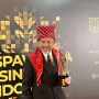Kado Ultah ke-76, El Manik Terharu Terima Piala Lifetime Achievement FFI 2025 Saat Masih Hidup