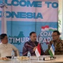 Bukan Batik Malaysia! Timur Kapadze Dapat Hadiah Batik Indonesia dari Sosok Ini