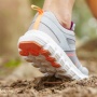 5 Sepatu Lari Paling Nyaman untuk Kaki Lebar dan Badan Gemuk, Harga Terjangkau