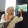 Ditempeli Stiker 'Keluarga Miskin', Mensos Sebut Banyak Warga Mengundurkan Diri dari Penerima Bansos