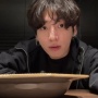 Jungkook BTS Comeback Jadi Chef! Resep Barunya Dibagikan Lewat Live Weverse