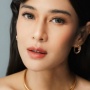 Dian Sastro Bintangi Film Laut Bercerita, Netizen Soroti Latar Belakang Keluarga Suaminya!