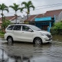 Mobil Mogok akibat Terendam Banjir, Bagaimana Cara Menanganinya agar Tidak Semakin Rusak?