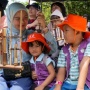 Kewalahan Hadapi Dunia Digital? Ini Tantangan Parenting Terbesar Orang Tua Masa Kini