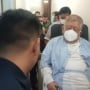 Drama Sidang Haji Alim: Datang dengan Ambulans & Oksigen, Ratusan Pendukung Padati